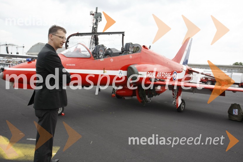 Dr. Igor Lukšič, minister za šolstvo in športLetalski miting Aviofun 2011
