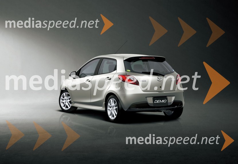 Prenovljena Mazda 2Mazda 2 – prenova in Skyactiv G motor