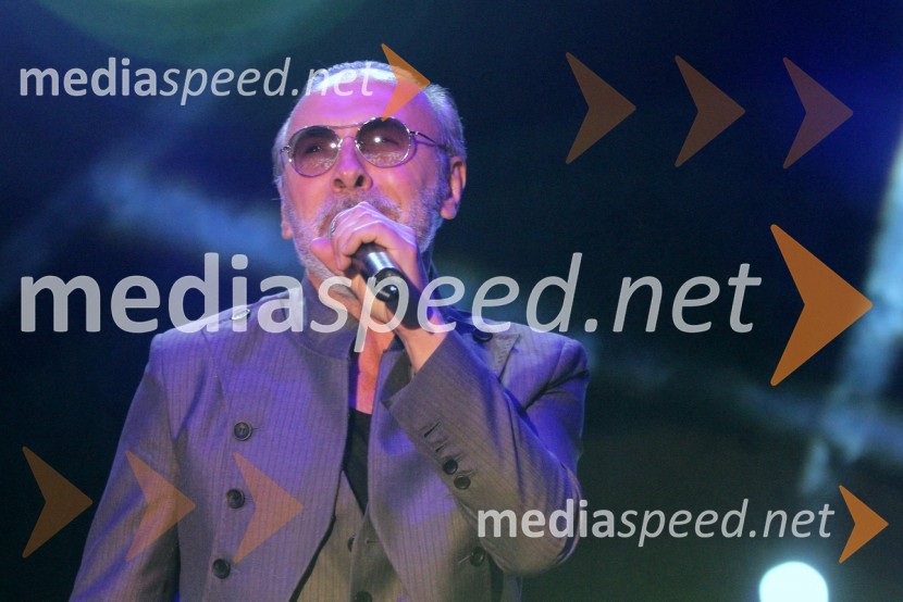 Dino Merlin, pevecDino Merlin, koncert