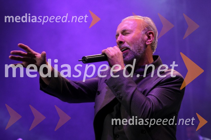 Dino Merlin, pevecDino Merlin, koncert