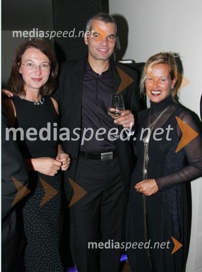 Mirjana Koren, direktorica Pokrajinskega muzeja Maribor, Saša Arsenovič, direktor podjetja S.Oliver SLO ter mag. Vita Rukavina, Nova KBMOtvoritev Galerije Gosposke