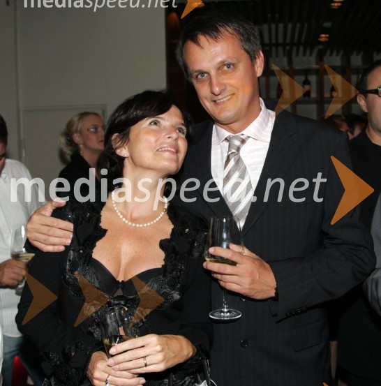 Mag. Tomaž Kancler, arhitekt in žena Romana Kancler, direktorica SEB d.o.o.Otvoritev Galerije Gosposke