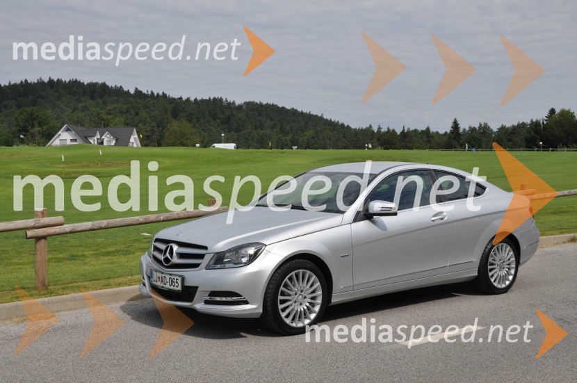 Mercedes-Benz kupe razreda CSlovenski predstavitvi: Mercedes-Benz SLK in kupe razreda C
