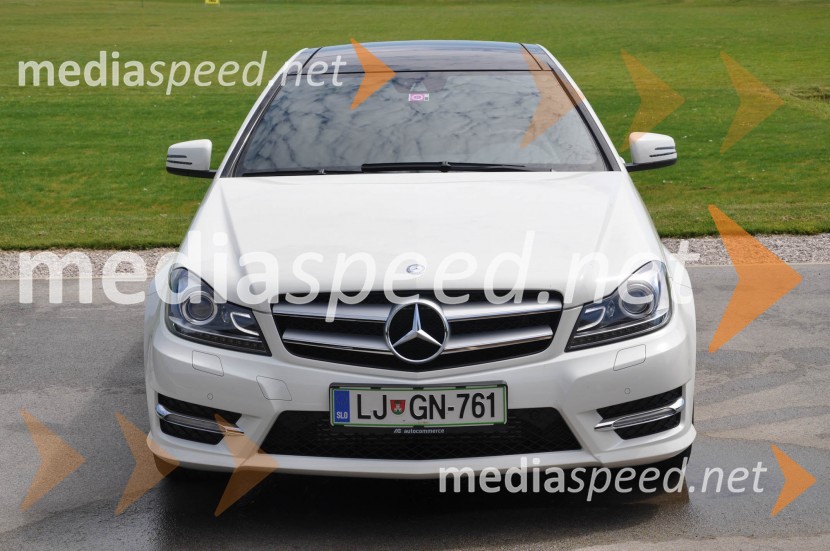 Mercedes-Benz kupe razreda CSlovenski predstavitvi: Mercedes-Benz SLK in kupe razreda C