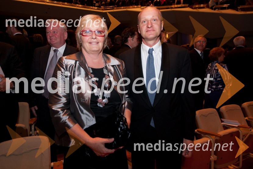 Alenka Kovšca, državna sekretarka in ...Slovesnost ob ustanovitvi Rotary International District 1912