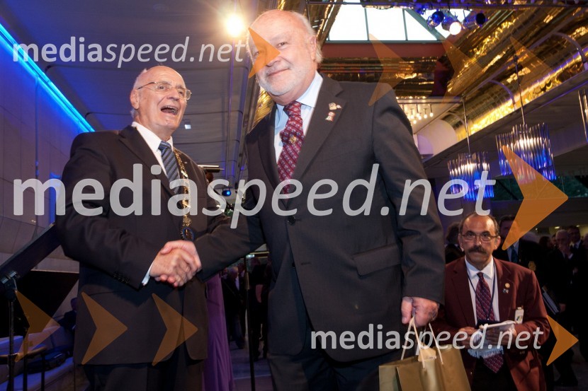 Stanko Ojnik, prvi guverner Distrikta 1912 in ...Slovesnost ob ustanovitvi Rotary International District 1912