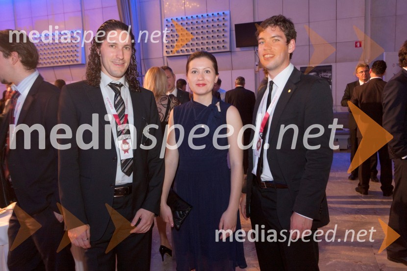 Jernej Bodlaj, mladi raziskovalec, Tea Krasnik, Tin CenčičSlovesnost ob ustanovitvi Rotary International District 1912