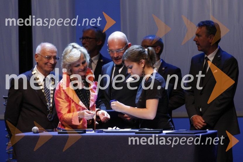 Stanko Ojnik, prvi guverner Distrikta 1912, Barbara Kamler Wild, guvernerka distrikta 1910, Slavc Grčar, ...Slovesnost ob ustanovitvi Rotary International District 1912