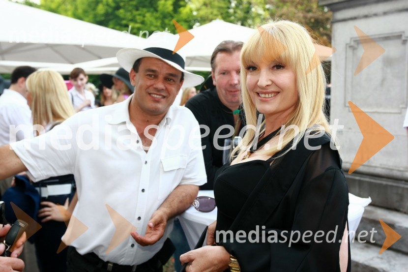 Branko Jovanović Vunjak – Brendi, pevec in Helena Blagne Zaman, pevkaV spomin: Branko Jovanović Vunjak – Brendi, pevec