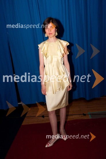 Modni spektakel idrijske čipke