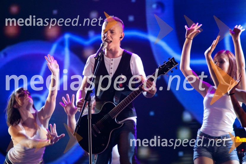 Žan SerčičSlovenija ima talent, veliki finale