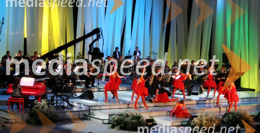 Nastopajoči na prireditvi Slovenska popevkaSlovenska popevka