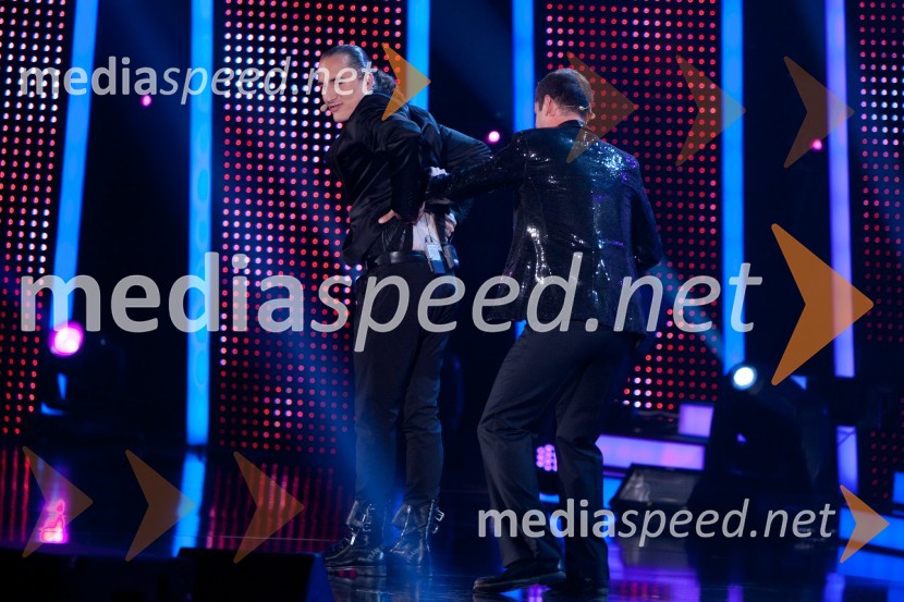 Vid Valič, voditelj in Peter Poles, voditeljSlovenija ima talent, veliki finale