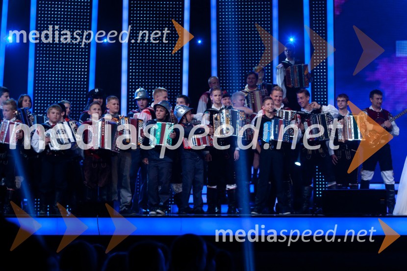 Harmonikarski orkester PustotnikSlovenija ima talent, veliki finale