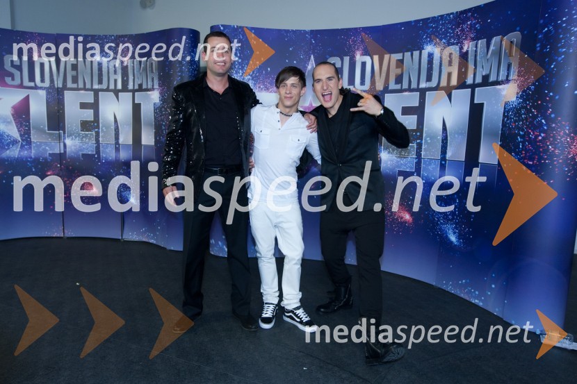 Peter Poles, voditelj, Jaka Vižintin in Vid Valič, voditeljSlovenija ima talent, veliki finale