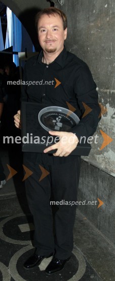 Patrik GrebloSlovenska popevka