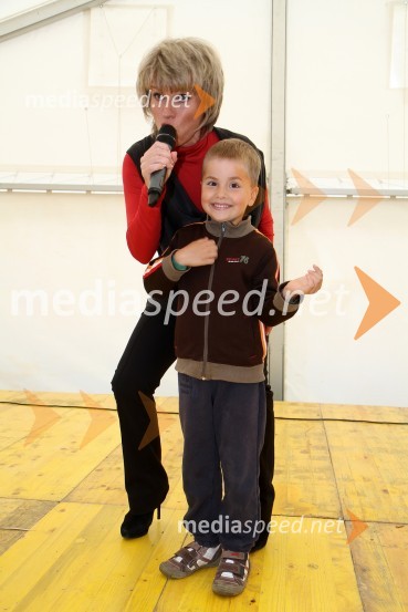 Romana Krajnčan, pevka in ...5. Dan odprtih kleti, tradicionalna prireditev Radgonskih goric