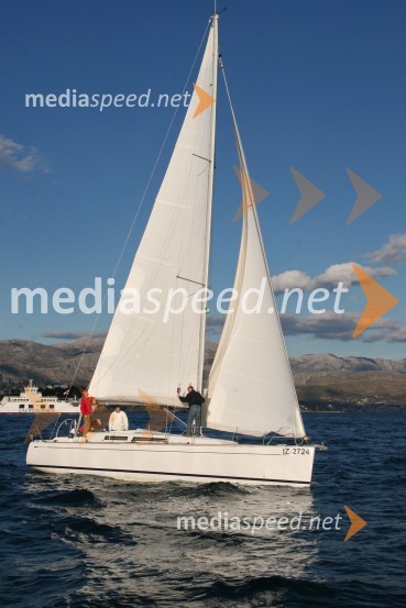 Jadrnica Grand Soleil 37Jadrnica Grand Soleil 37, test