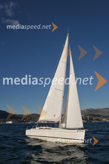 Jadrnica Grand Soleil 37Jadrnica Grand Soleil 37, test