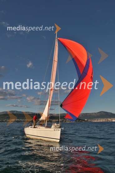 Jadrnica Grand Soleil 37Jadrnica Grand Soleil 37, test