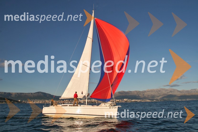 Jadrnica Grand Soleil 37Jadrnica Grand Soleil 37, test