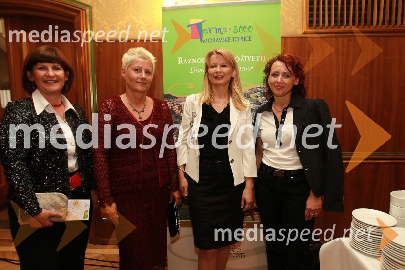 Eva Štravs Podlogar, direktorica Turizem Bled, Ivanka Ajlec, direktorica Terme 3000, Maja Pak, direktorica STO in Metka Erjavec-Granov, direktorica regionalne prodaje Sava hoteliOkusi Slovenije v Celovcu, sprejem ob 20. obletnici državnosti Slovenije