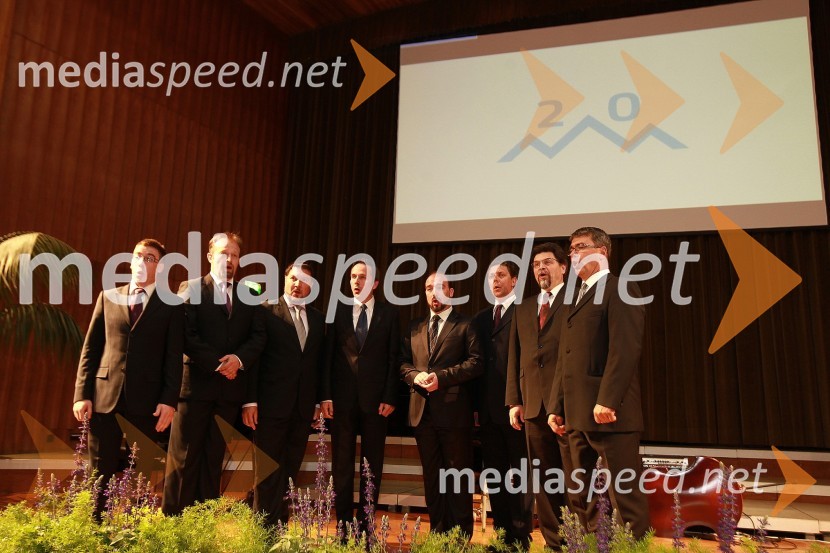 Slovenski oktetOkusi Slovenije v Celovcu, sprejem ob 20. obletnici državnosti Slovenije