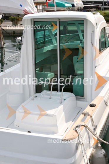 Beneteau Antares 6.6Beneteau Antares 6.6, test