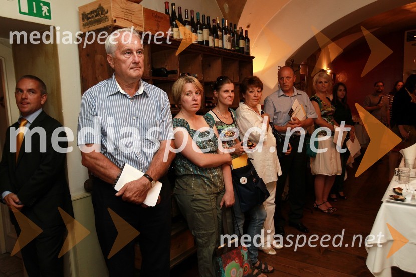 ..., ..., Vera Simončič, novinarka, Staša Cafuta Trček, revija Vino, ..., ..., ...Mlado in staro za dobrodelnost: Predstavitev novega letnika vin in dobrodelna dražba P&F Jeruzalem Ormož in Ljutomer