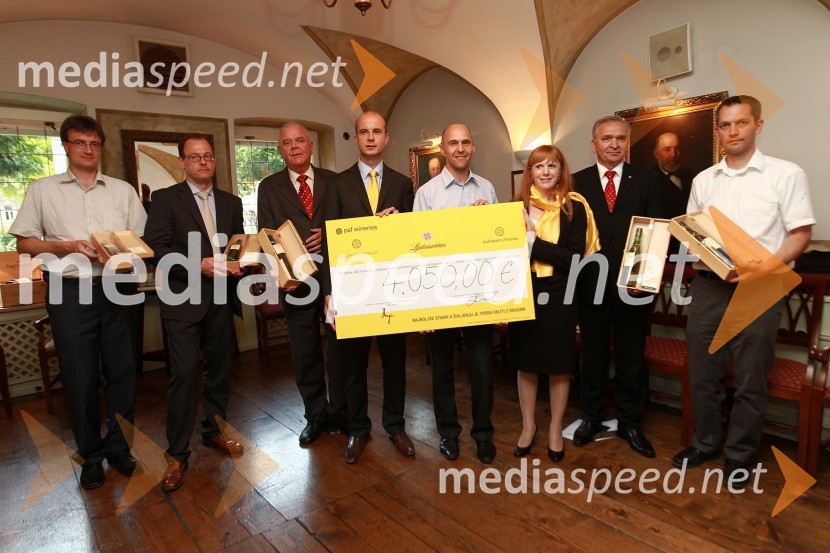 Janko Puklavec, solastnik podjetij P&F Jeruzalem Ormož in P&F Ljutomerčan, Mitja Herga, direktor za enologijo ter razvoj vinogradništva in vinarstva pri P&F Jeruzalem Ormož ter P&F Jeruzalem Ljutomer, mag. Robert Cugelj, generalni direktor URI Soča, Andreja Komel, direktorica za trženje, finance in splošne zadeve pri P&F Jeruzalem Ormož ter P&F Jeruzalem LjutomerMlado in staro za dobrodelnost: Predstavitev novega letnika vin in dobrodelna dražba P&F Jeruzalem Ormož in Ljutomer