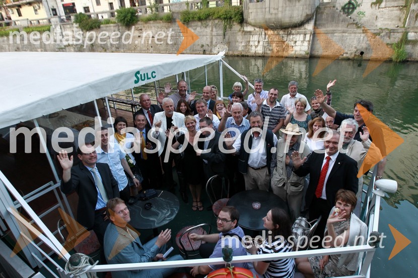 Mlado in staro za dobrodelnost: Predstavitev novega letnika vin in dobrodelna dražba P&F Jeruzalem Ormož in Ljutomer