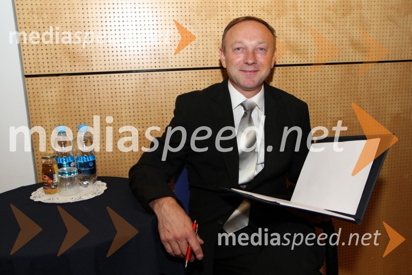 Univerza v Mariboru, Promocija doktorjev znanosti