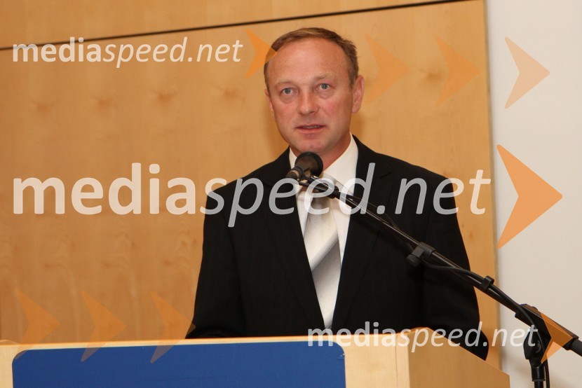 Univerza v Mariboru, Promocija doktorjev znanosti