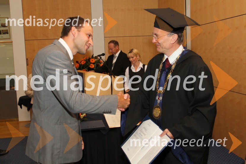 Dr. Matjaž Turinek, Fakulteta za varnostne vede in prof. dr. Danijel Rebolj, rektor Univerze v MariboruUniverza v Mariboru, Promocija doktorjev znanosti