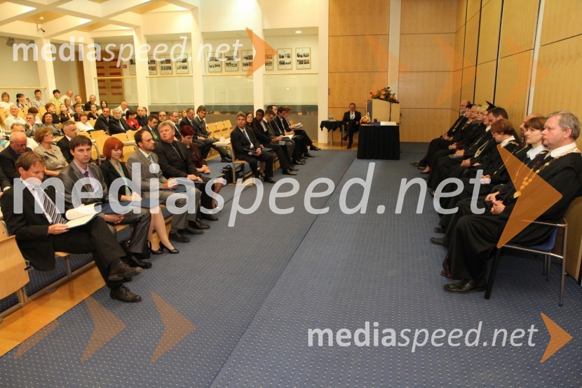 Univerza v Mariboru, Promocija doktorjev znanosti