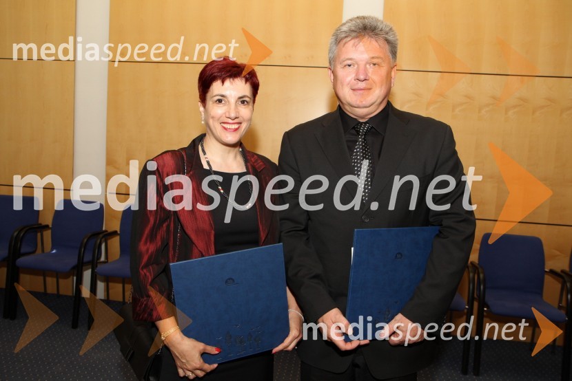 Dr. Elizabeta Mičović, Fakulteta za varnostne vede in dr. Ljubo Vošnjak, Fakulteta za varnostne vedeUniverza v Mariboru, Promocija doktorjev znanosti