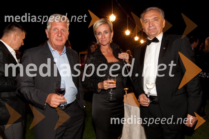 Boštjan Novak, Radenska, Mojca Jauh in Nedeljko DabićKresna noč 2011, druženje Lions kluba Ljubljana Iliria