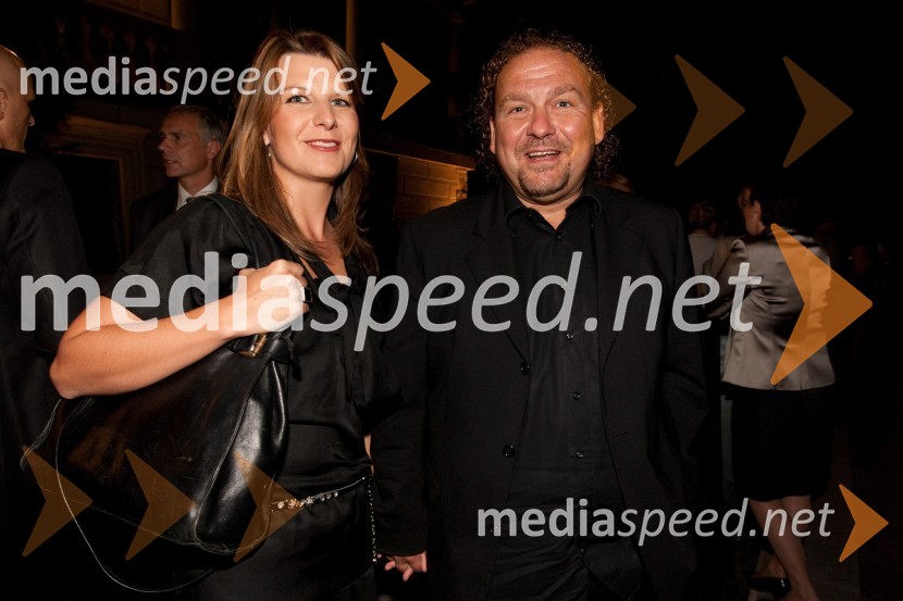 Darko Brlek, direktor Festivala Ljubljana in spremljevalka JasnaKresna noč 2011, druženje Lions kluba Ljubljana Iliria