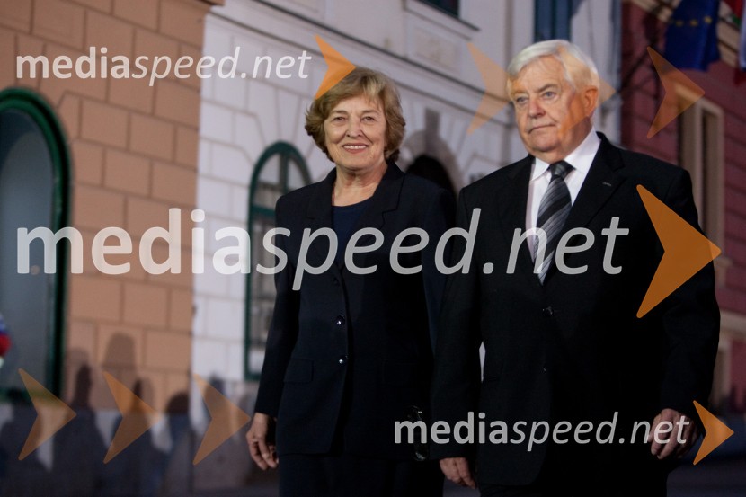 Milan Kučan, nekdanji predsednik Republike Slovenije in soproga ŠtefkaOsrednja državna počastitev dneva državnosti in 20. obletnice samostojnosti Slovenije