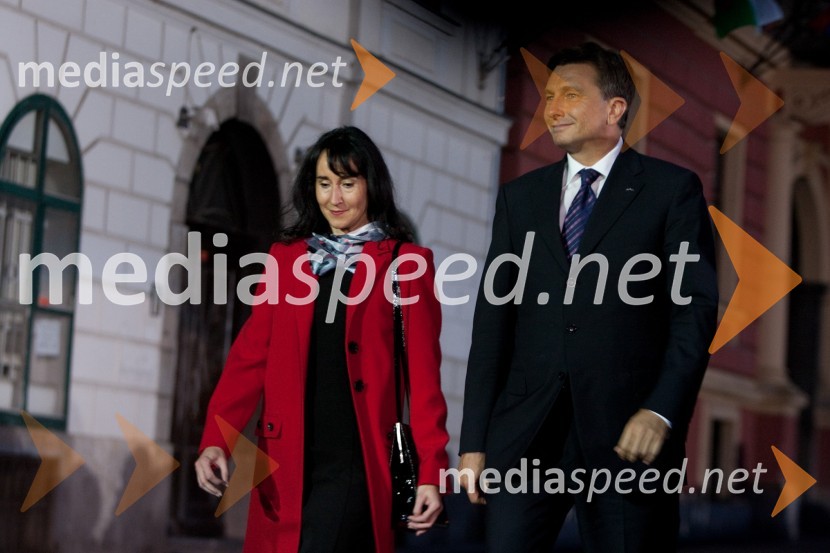 	Borut Pahor, predsednik vlade Republike Slovenije in spremljevalka TanjaOsrednja državna počastitev dneva državnosti in 20. obletnice samostojnosti Slovenije