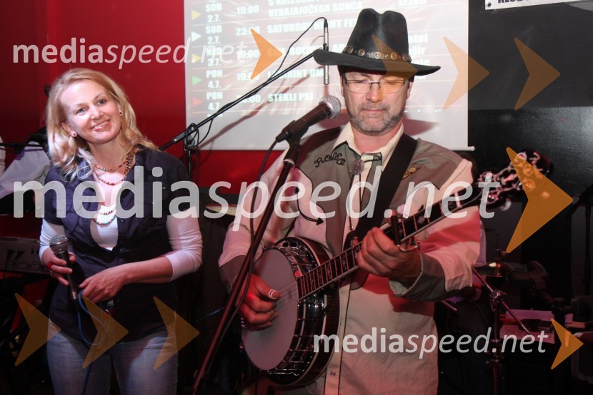 Neva Pipan, pevka in Dragan Verber, glasbenik19. Festival Lent 2011, otvoritveni vikend- petek