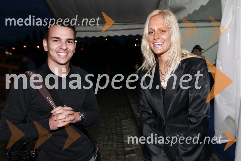 ..., Anja Kolšek, višja svetovalka župana MOM19. Festival Lent 2011, otvoritveni vikend- petek