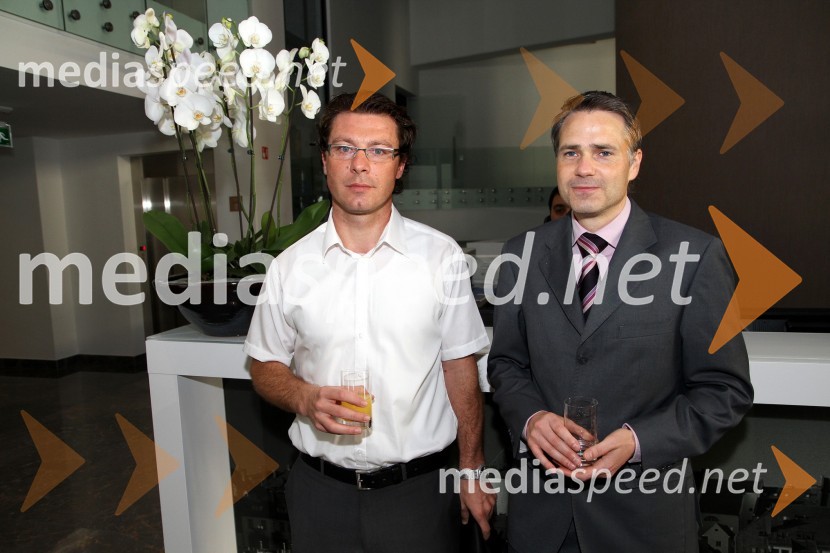 Sebastjan Harc, vodja prodaje HIT Šentilj d.d. in Igor Kurnik, vodja prodajeSprejem za poslovne partnerje in turistične delavce hotela City Maribor