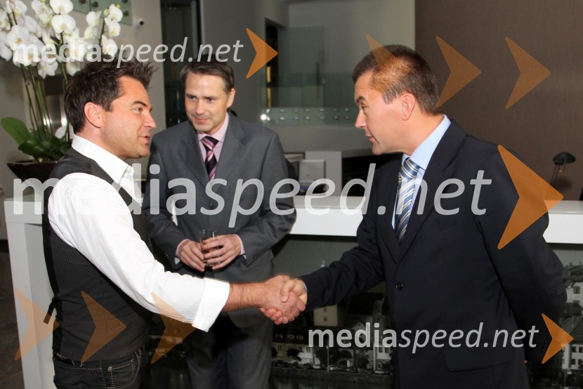 Miran Bende, direktor Galileo 3000, Igor Kurnik, vodja prodaje in Mitja Klančišar, direktor hotelaSprejem za poslovne partnerje in turistične delavce hotela City Maribor