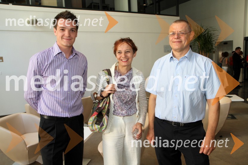 Mitja Šeško in Branko Zebec s soprogo, pomožnik direktorja IZUMSprejem za poslovne partnerje in turistične delavce hotela City Maribor