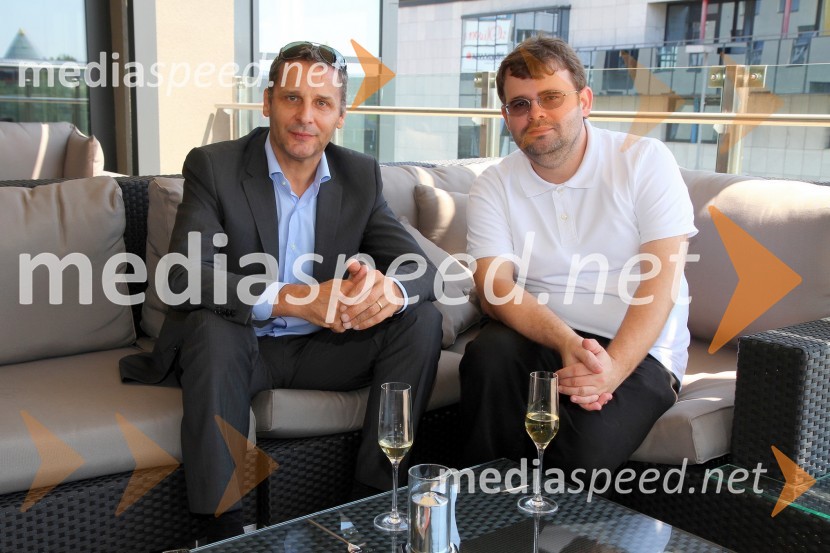 Danilo Rošker, direktor SNG Maribor in Alan Kavčič, predstavnik za odnose z javnostmi SNG MariborSprejem za poslovne partnerje in turistične delavce hotela City Maribor