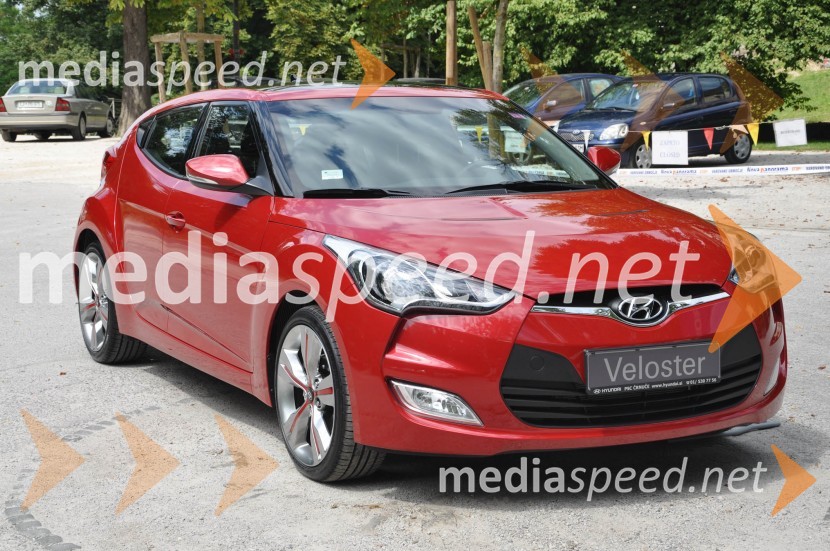 Hyundai Veloster 2012Hyundai Veloster 2012, slovenska predstavitev