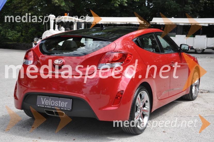 Hyundai Veloster 2012Hyundai Veloster 2012, slovenska predstavitev