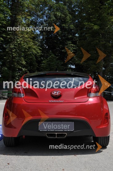 Hyundai Veloster 2012Hyundai Veloster 2012, slovenska predstavitev
