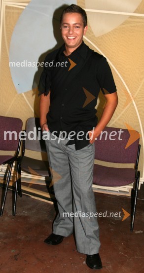 Klemen Torkar, pevecFestival narečne popevke